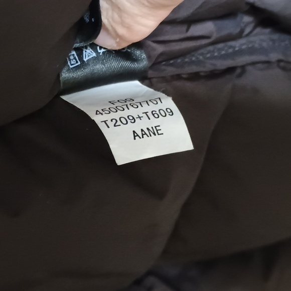 The Northface Metropolis Duster - Picture 9 of 10